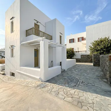 Summer Vila Adamantas (Milos)