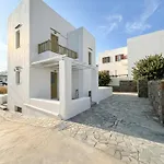 Summer Villa Adamantas (Milos)