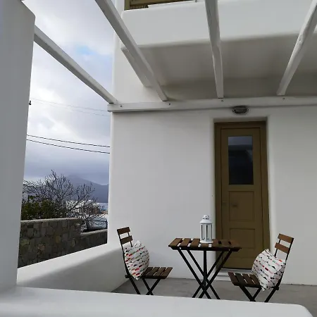 Summer Adamantas (Milos)