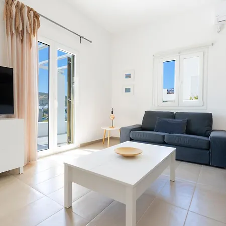 Summer Villa Adamantas