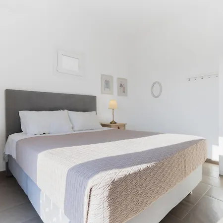 Summer * Adamantas