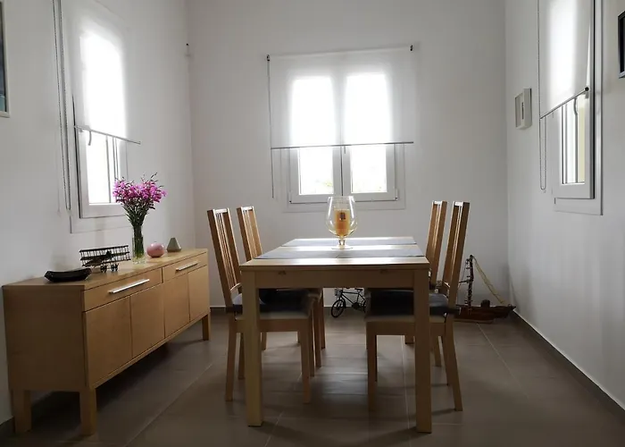 Summer * Adamantas (Milos)